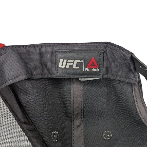 UFC Men's Canada Maple Leaf Black Adjustable Snap Back Hat - Picture 6 of 6